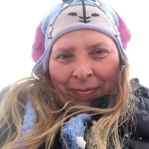 Meet your Posher, Naomi